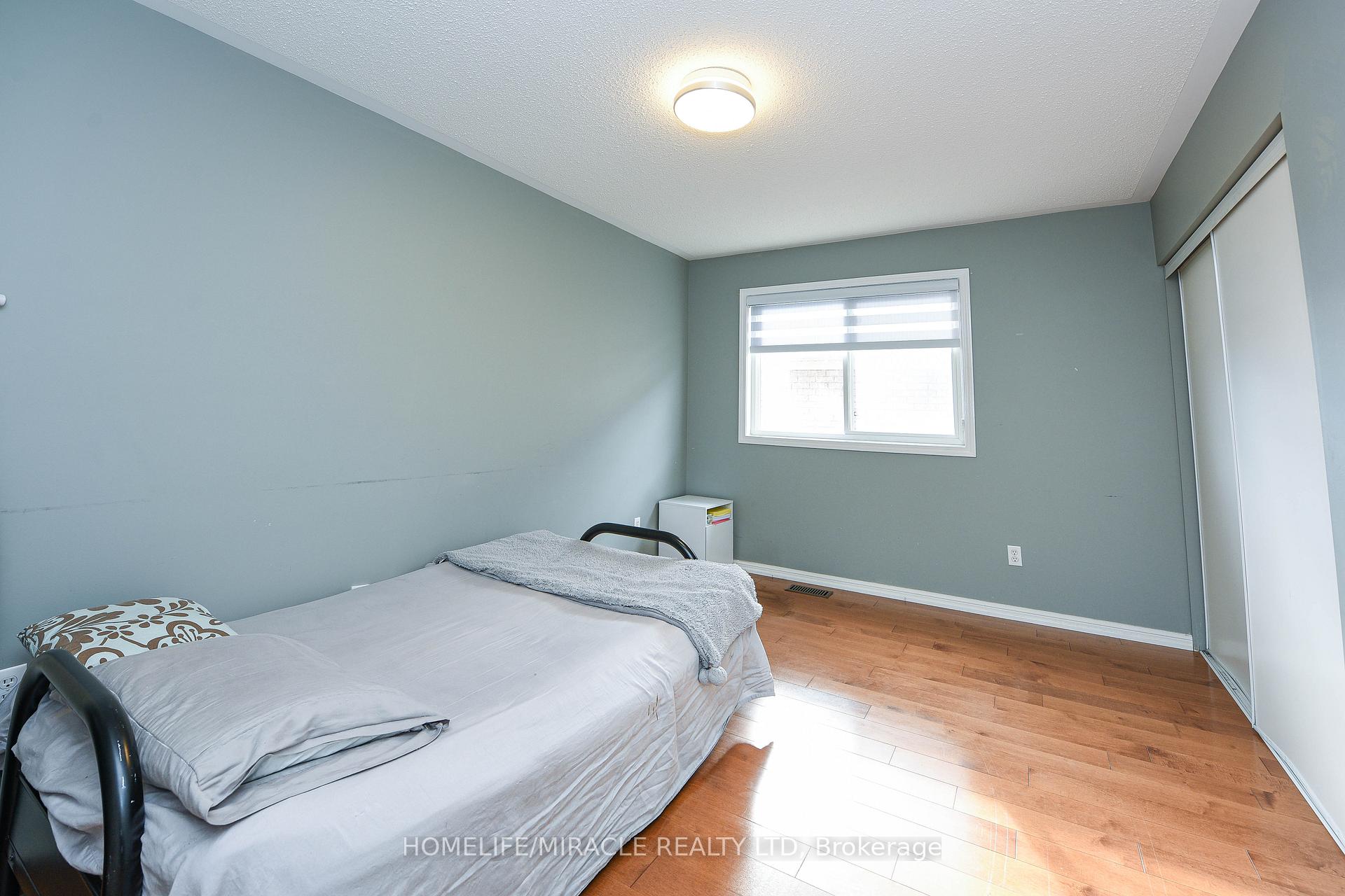 Photo 27 of 6 Mendoza Drive, Brampton, Fletcher's Meadow — HOMEH