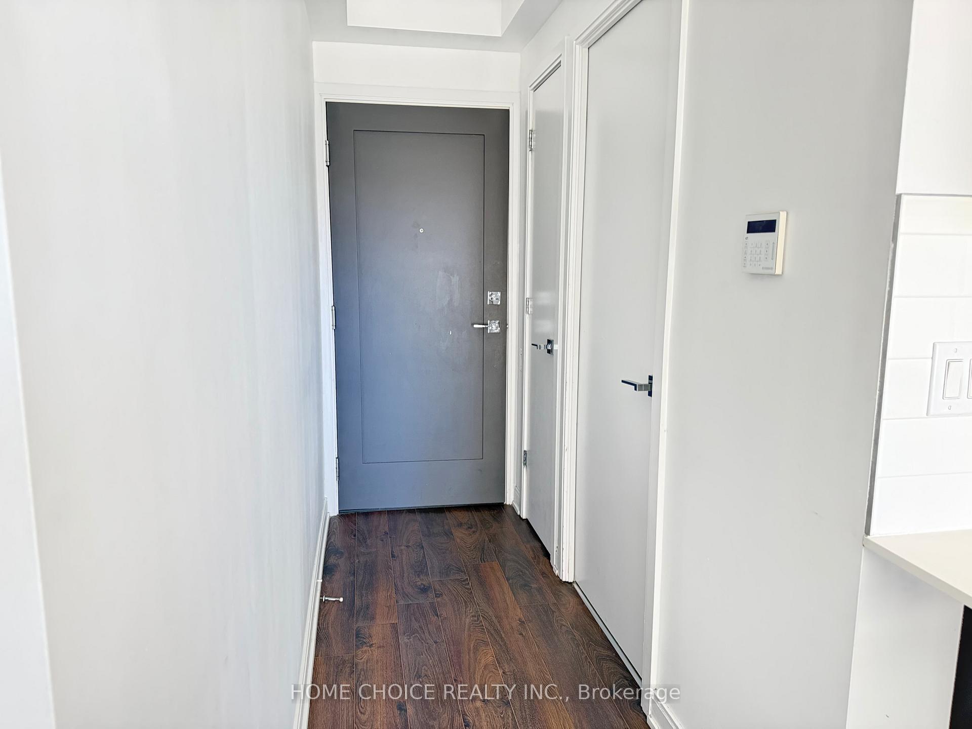 Photo 5 of Unit 1405, 42 Charles Street E, Toronto, Church-Yonge Corridor — HOMEH