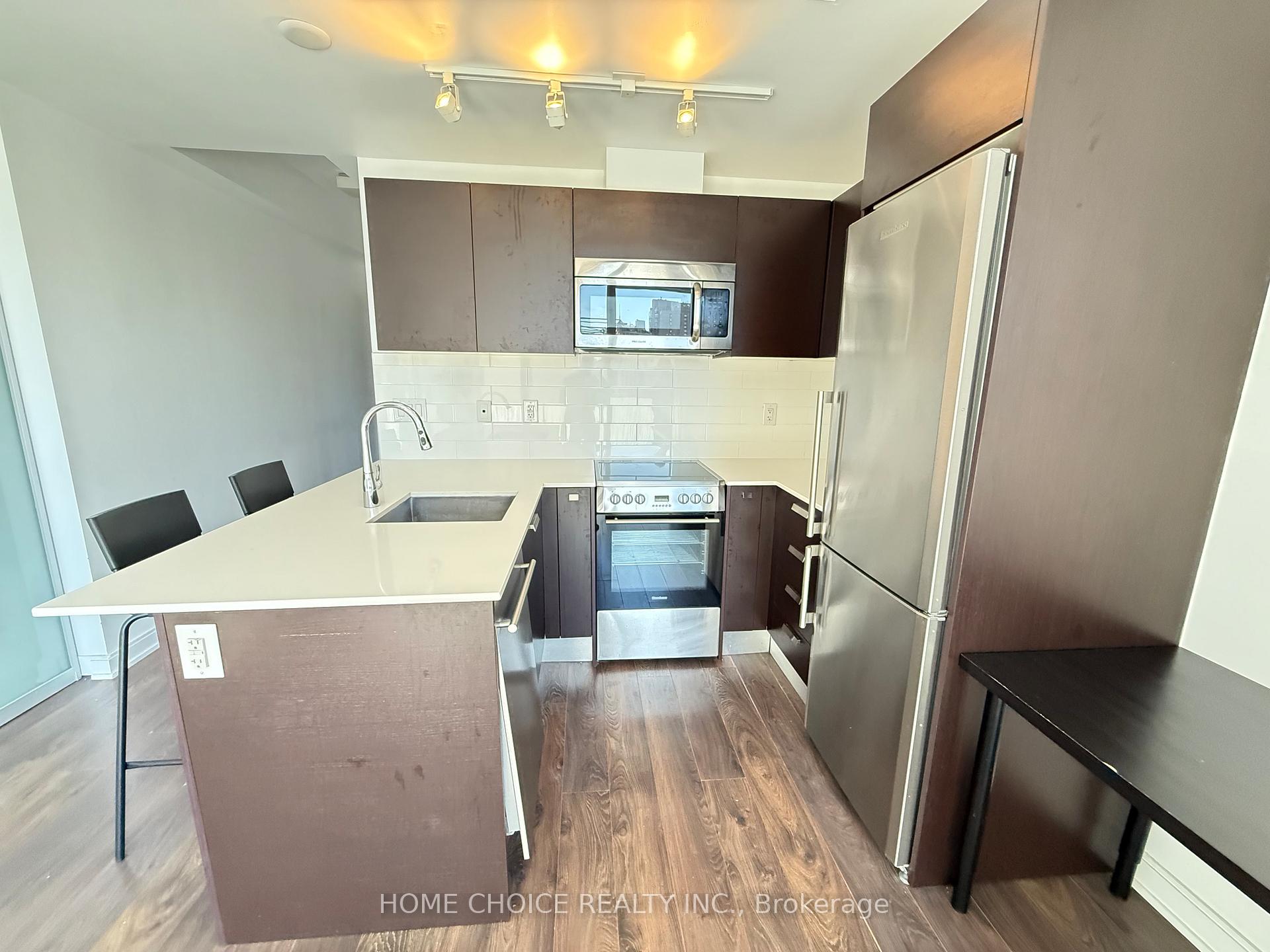 Photo 8 of Unit 1405, 42 Charles Street E, Toronto, Church-Yonge Corridor — HOMEH