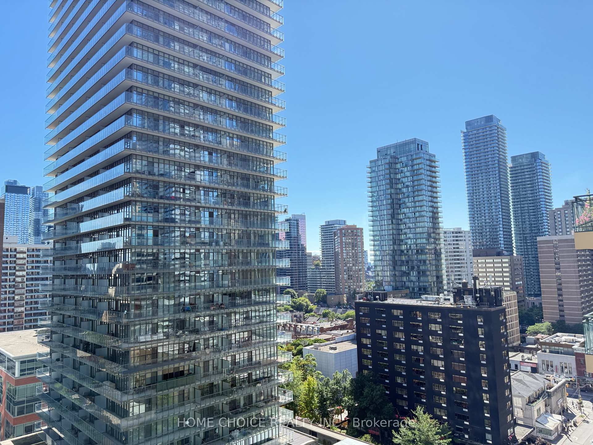 Photo 19 of Unit 1405, 42 Charles Street E, Toronto, Church-Yonge Corridor — HOMEH