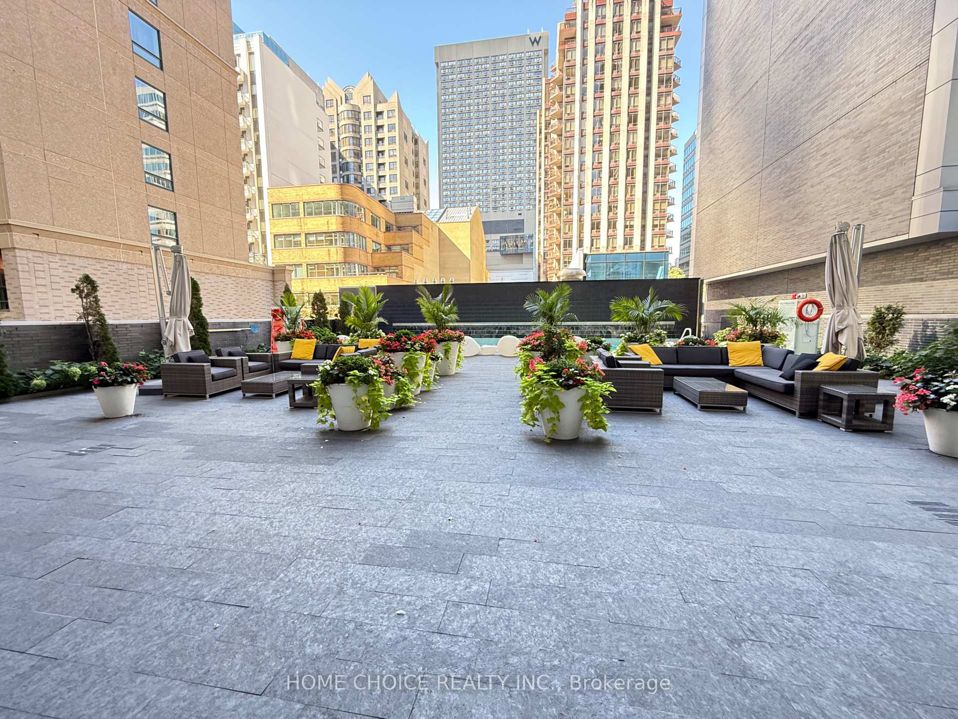 Photo 27 of Unit 1405, 42 Charles Street E, Toronto, Church-Yonge Corridor — HOMEH