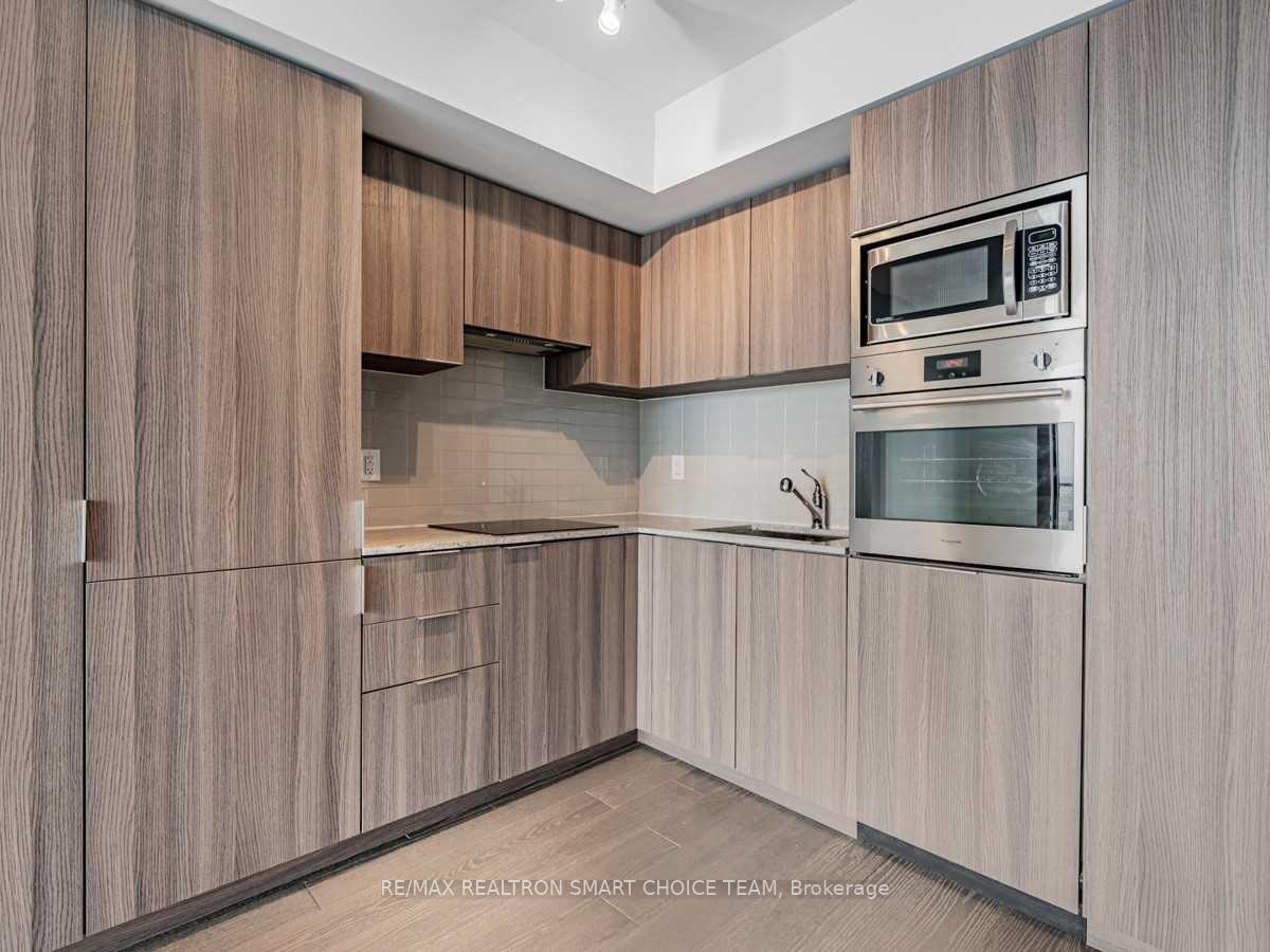 Photo 6 of Unit 2506, 11 Wellesley Street W, Toronto, Bay Street Corridor — HOMEH