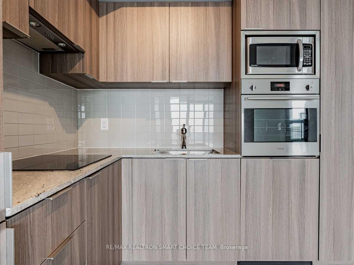 Photo 7 of Unit 2506, 11 Wellesley Street W, Toronto, Bay Street Corridor — HOMEH