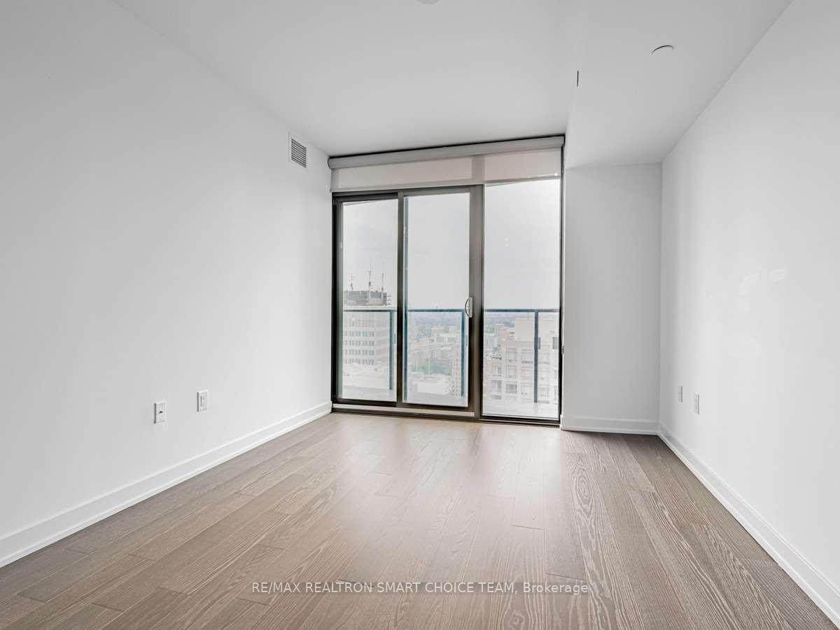 Photo 9 of Unit 2506, 11 Wellesley Street W, Toronto, Bay Street Corridor — HOMEH