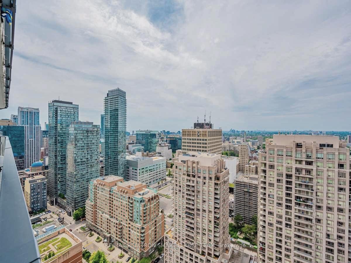 Photo 22 of Unit 2506, 11 Wellesley Street W, Toronto, Bay Street Corridor — HOMEH