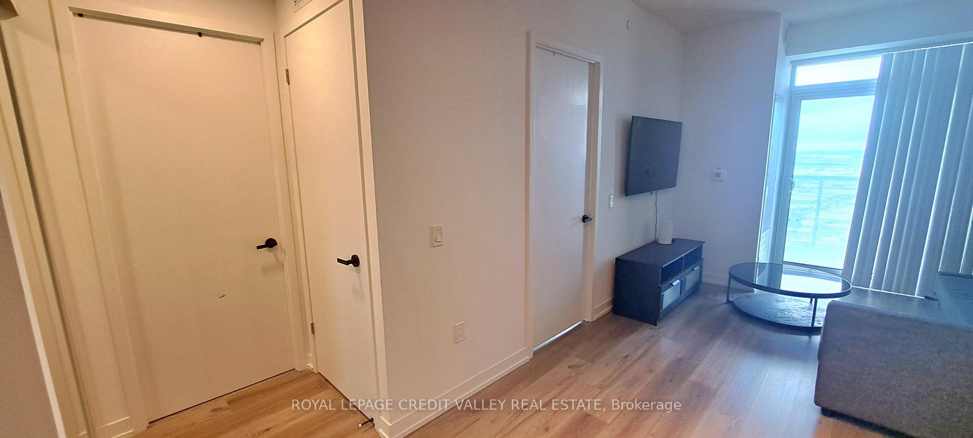 Photo 22 of Unit 6210, 225 Commerce Street, Vaughan, Vaughan Corporate Centre — HOMEH
