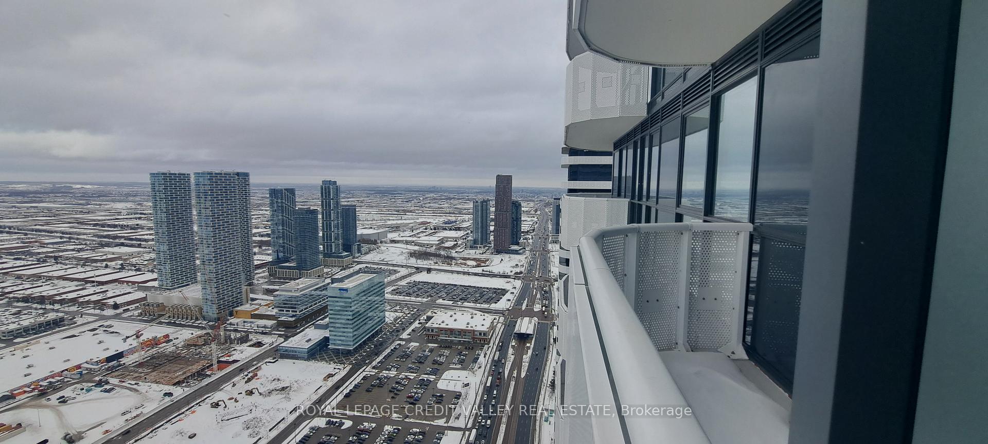 Photo 35 of Unit 6210, 225 Commerce Street, Vaughan, Vaughan Corporate Centre — HOMEH