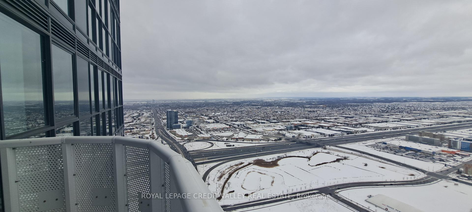 Photo 37 of Unit 6210, 225 Commerce Street, Vaughan, Vaughan Corporate Centre — HOMEH