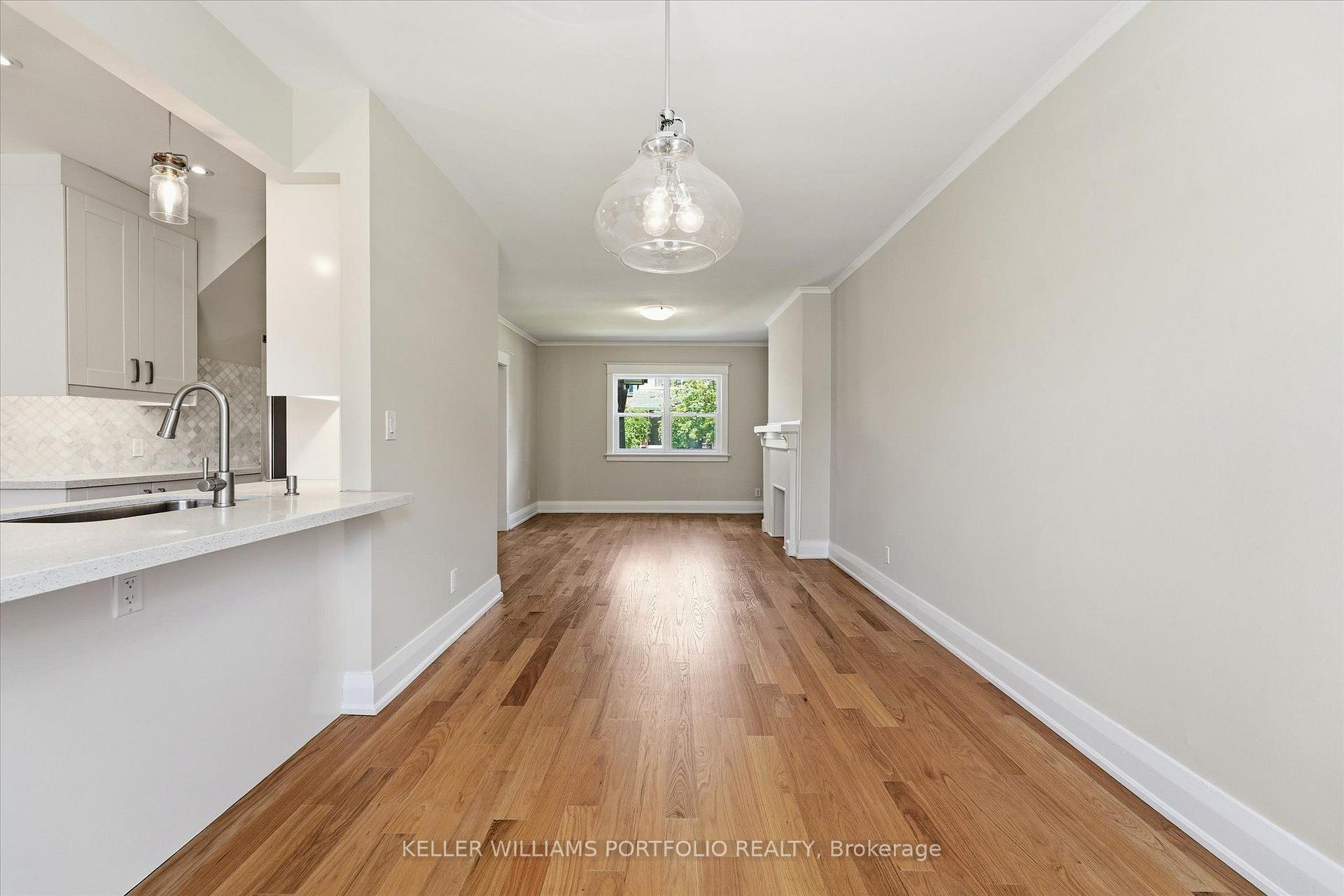 Photo 13 of 289 Wolverleigh Boulevard, Toronto, Danforth — HOMEH