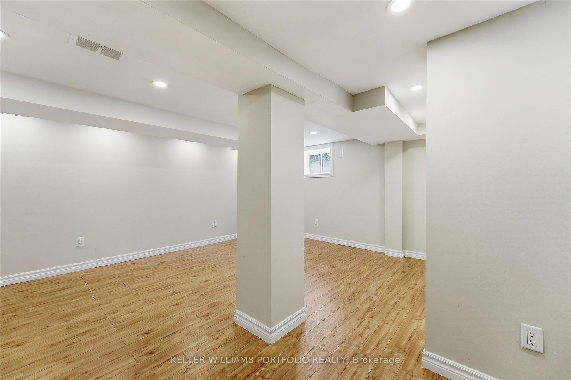 Photo 38 of 289 Wolverleigh Boulevard, Toronto, Danforth — HOMEH