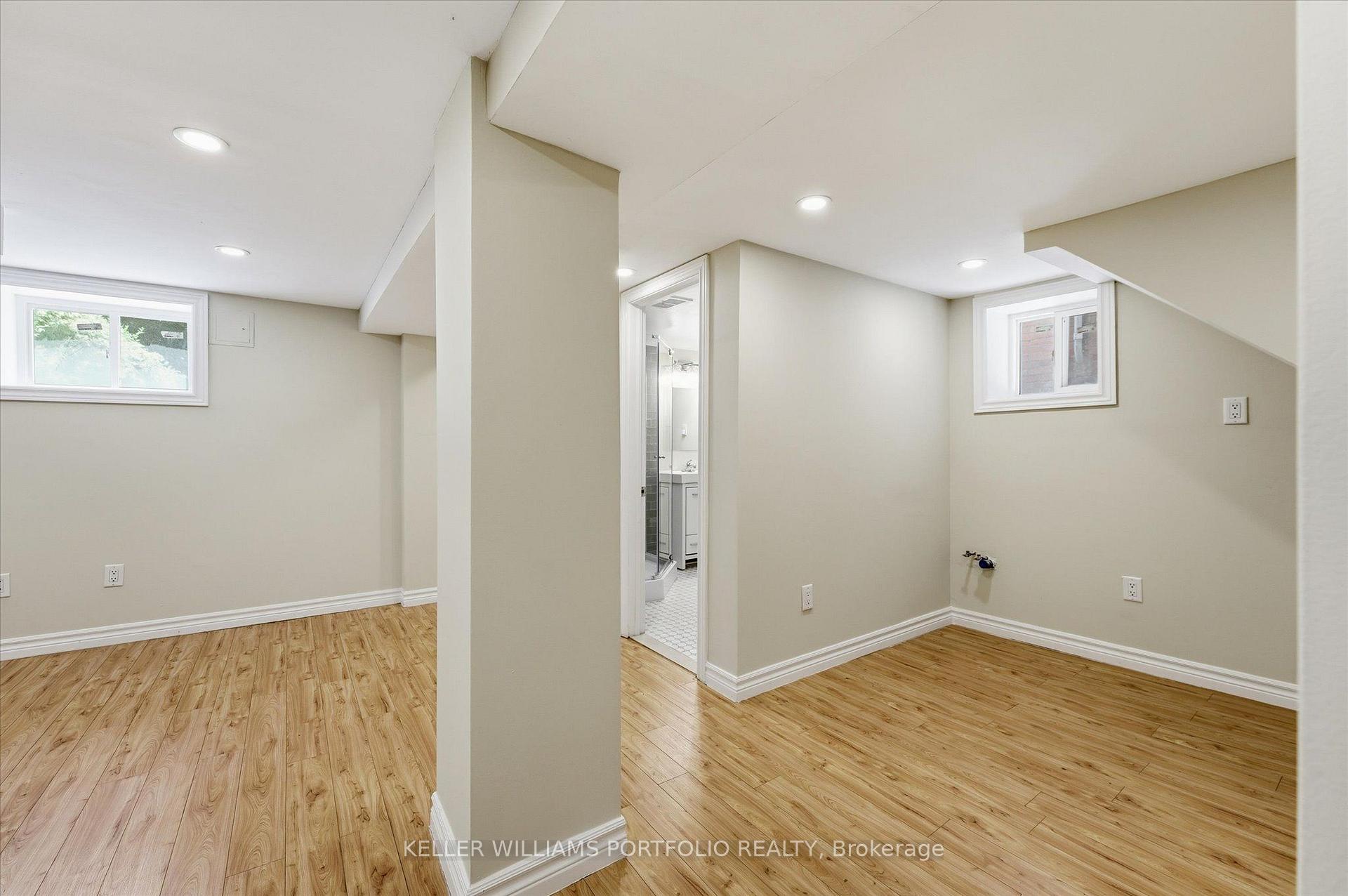 Photo 39 of 289 Wolverleigh Boulevard, Toronto, Danforth — HOMEH