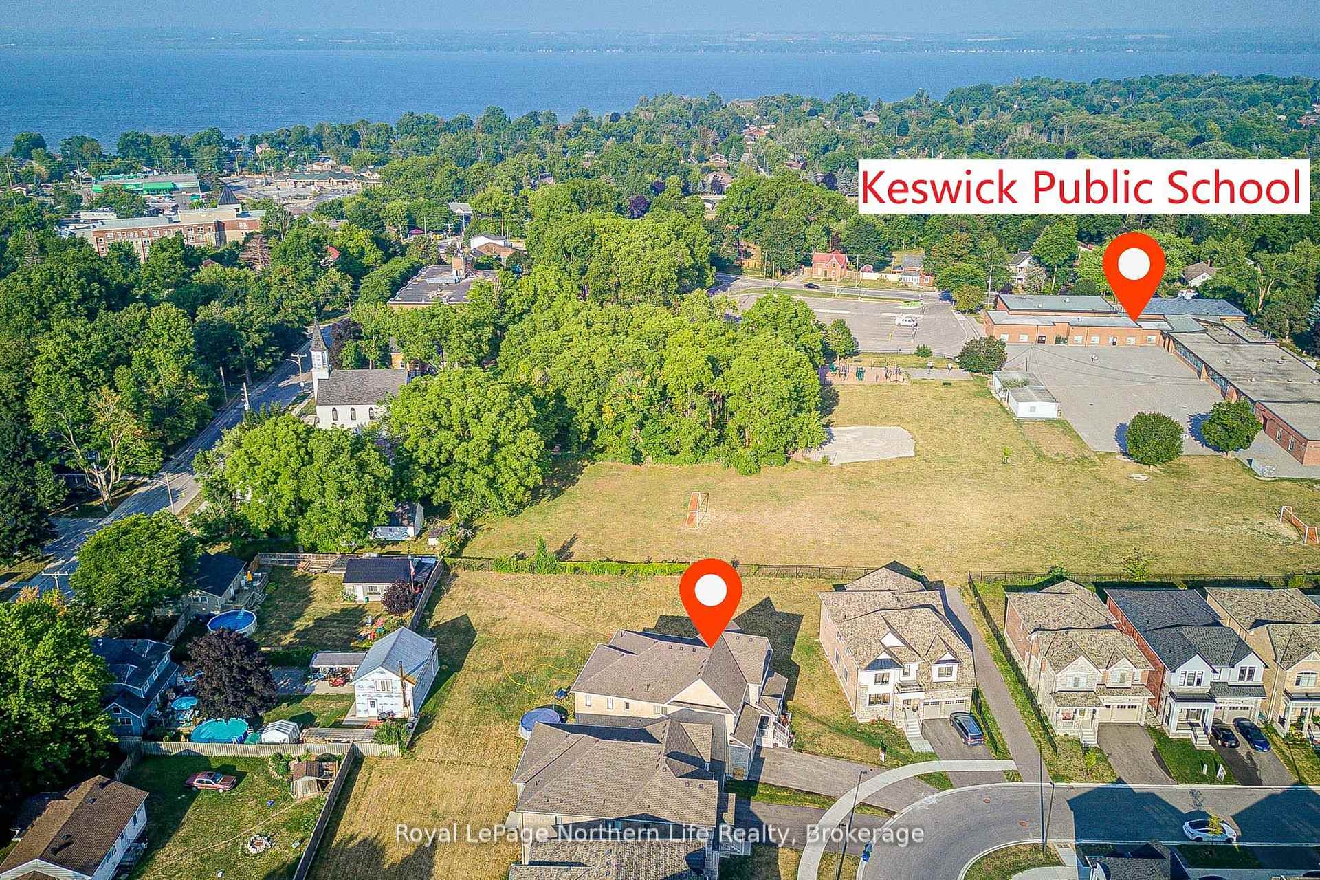 Photo 43 of 259 Danny Wheeler Boulevard, Georgina, Keswick North — HOMEH