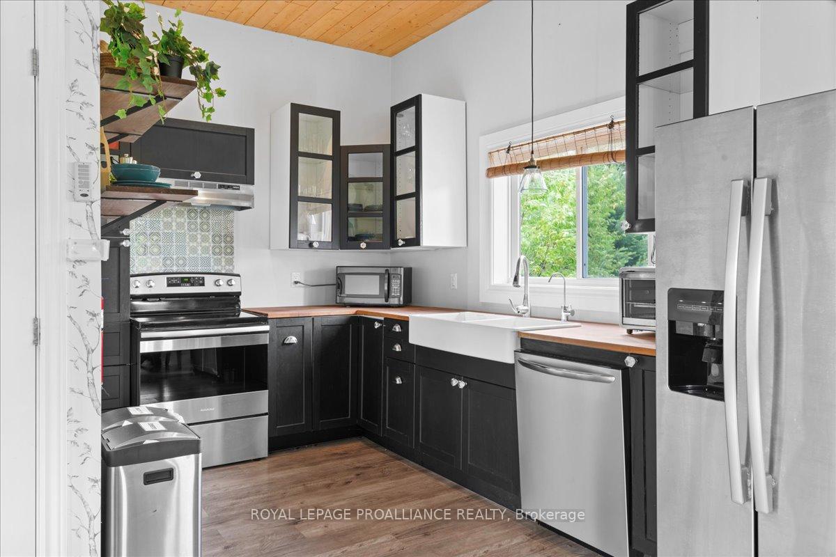 Photo 5 of 11251B Highway 41, Addington Highlands — HOMEH