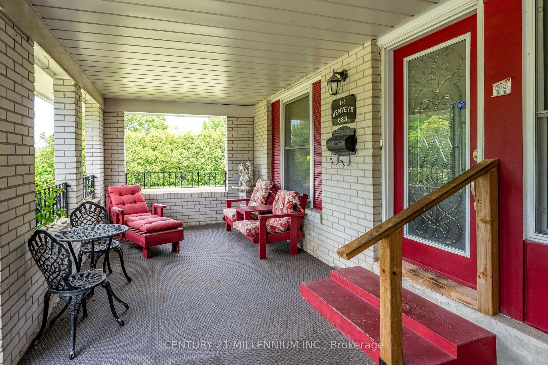 Photo 7 of 683 Balmoral Drive, Brampton, Southgate — HOMEH