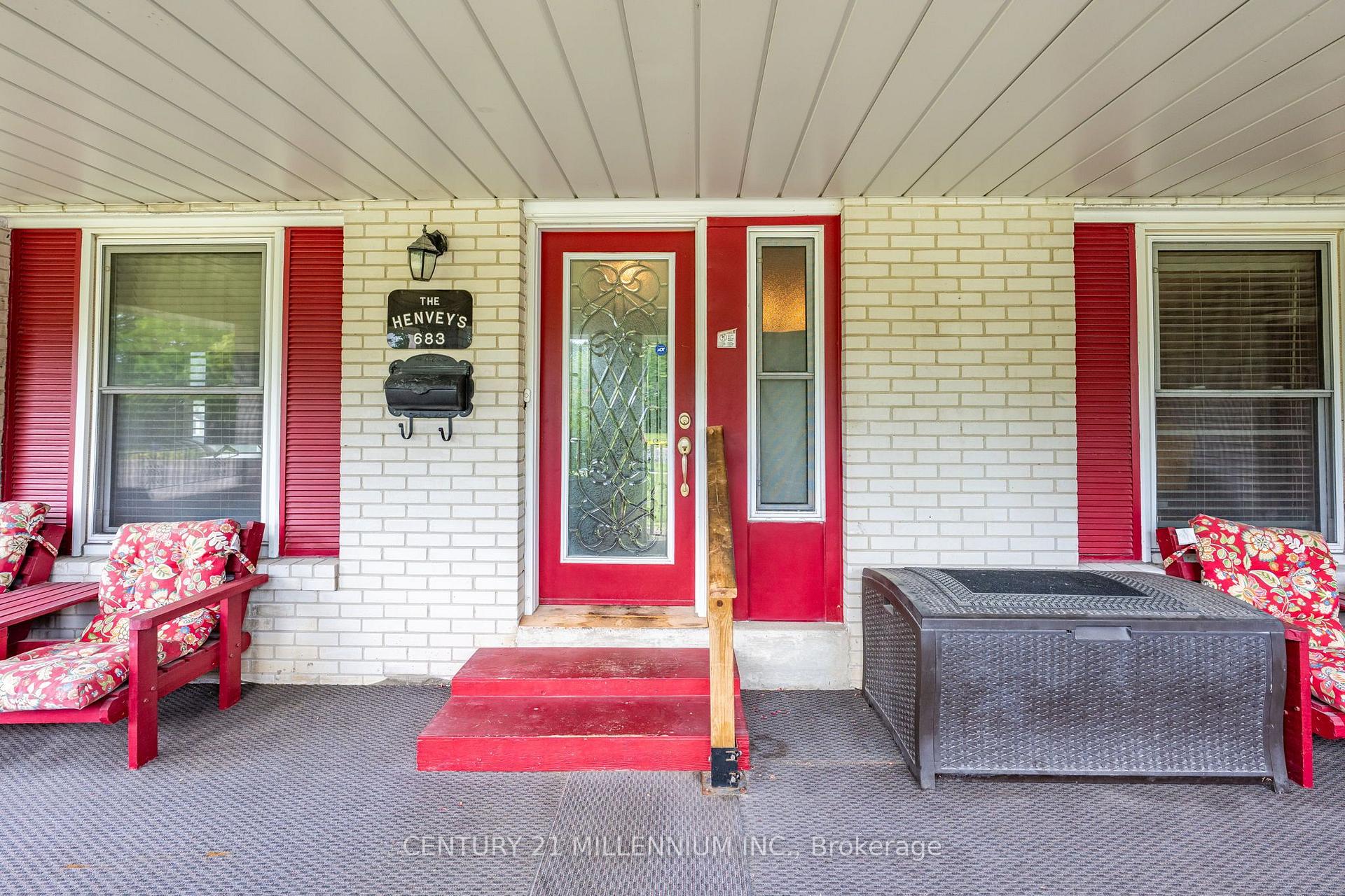 Photo 8 of 683 Balmoral Drive, Brampton, Southgate — HOMEH