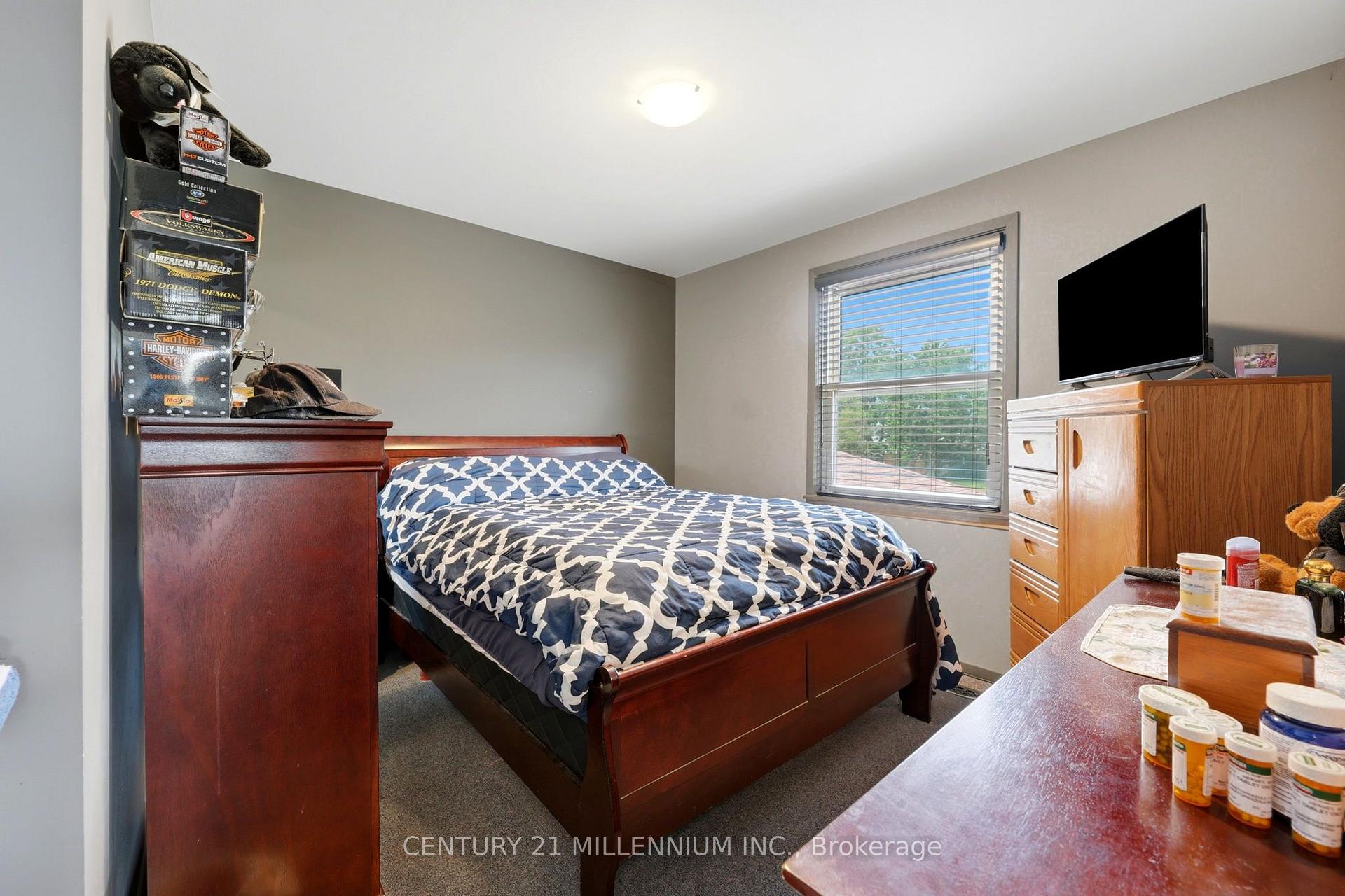 Photo 23 of 683 Balmoral Drive, Brampton, Southgate — HOMEH