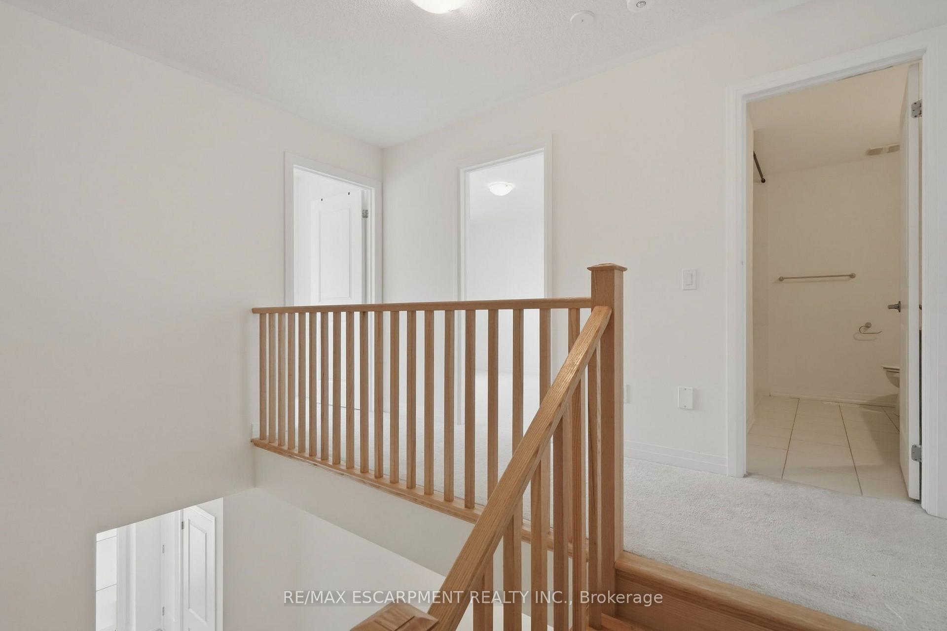 Photo 15 of 254 Rosebury Way, Hamilton, Mount Hope — HOMEH