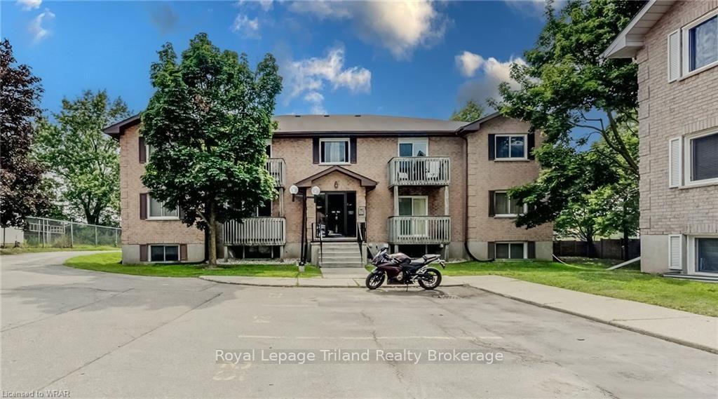 Photo 1 of Unit 503, 266 Overlea Drive, Kitchener, Victoria Hills — HOMEH