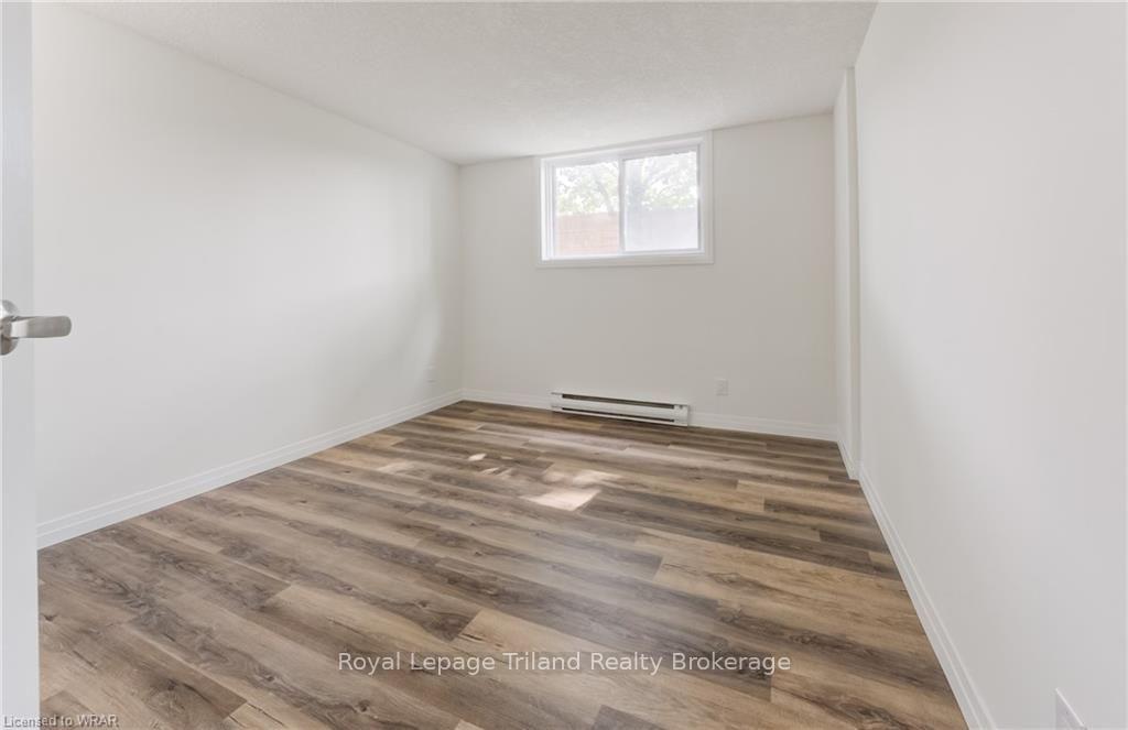 Photo 14 of Unit 503, 266 Overlea Drive, Kitchener, Victoria Hills — HOMEH