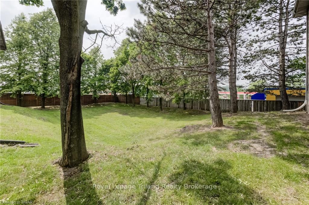 Photo 17 of Unit 503, 266 Overlea Drive, Kitchener, Victoria Hills — HOMEH