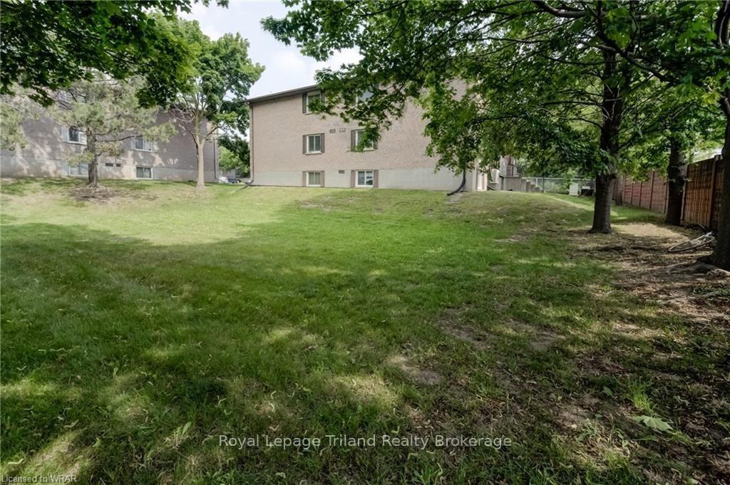 Photo 18 of Unit 503, 266 Overlea Drive, Kitchener, Victoria Hills — HOMEH