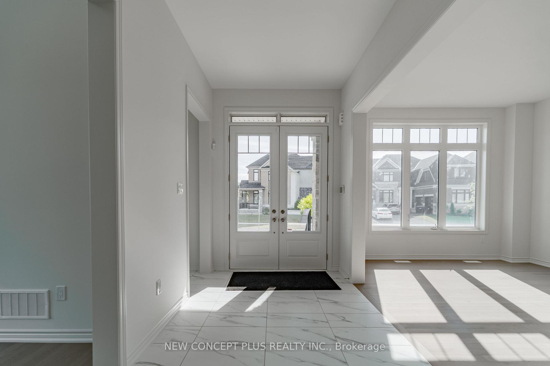 Photo 3 of 13 Indigo Way, Adjala-Tosorontio, Lisle — HOMEH