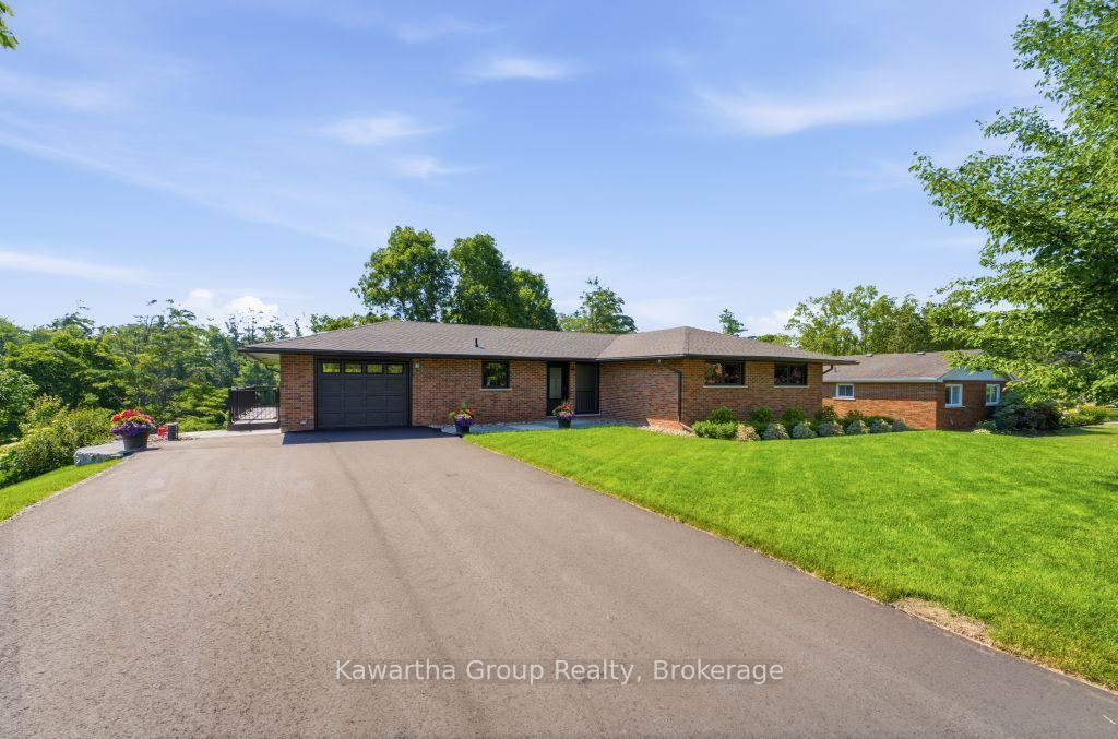 Photo 2 of 65 Grandy Road, Kawartha Lakes, Bexley — HOMEH