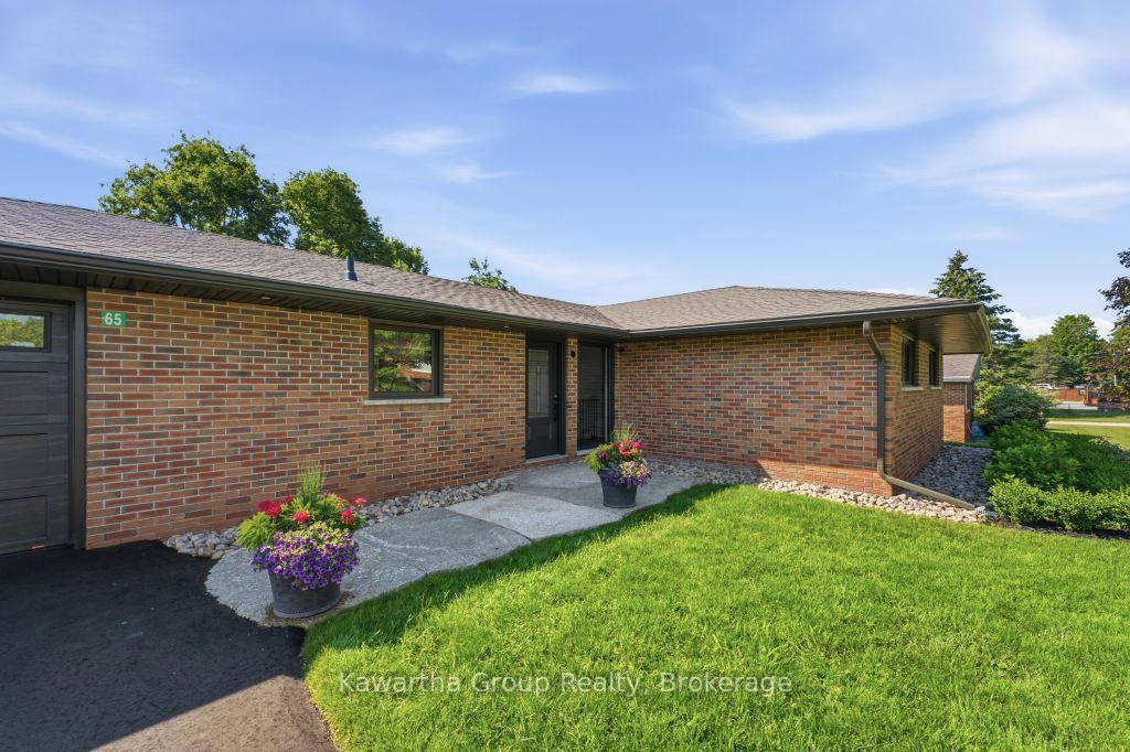 Photo 4 of 65 Grandy Road, Kawartha Lakes, Bexley — HOMEH
