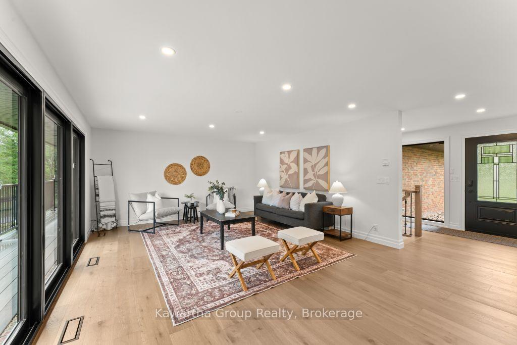 Photo 7 of 65 Grandy Road, Kawartha Lakes, Bexley — HOMEH