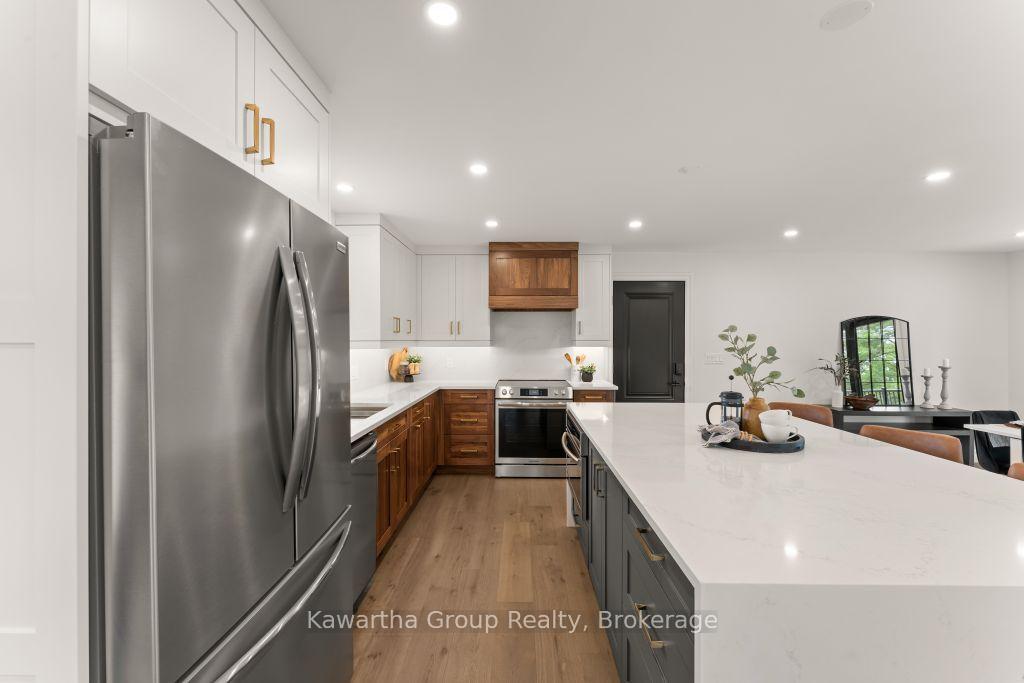 Photo 12 of 65 Grandy Road, Kawartha Lakes, Bexley — HOMEH