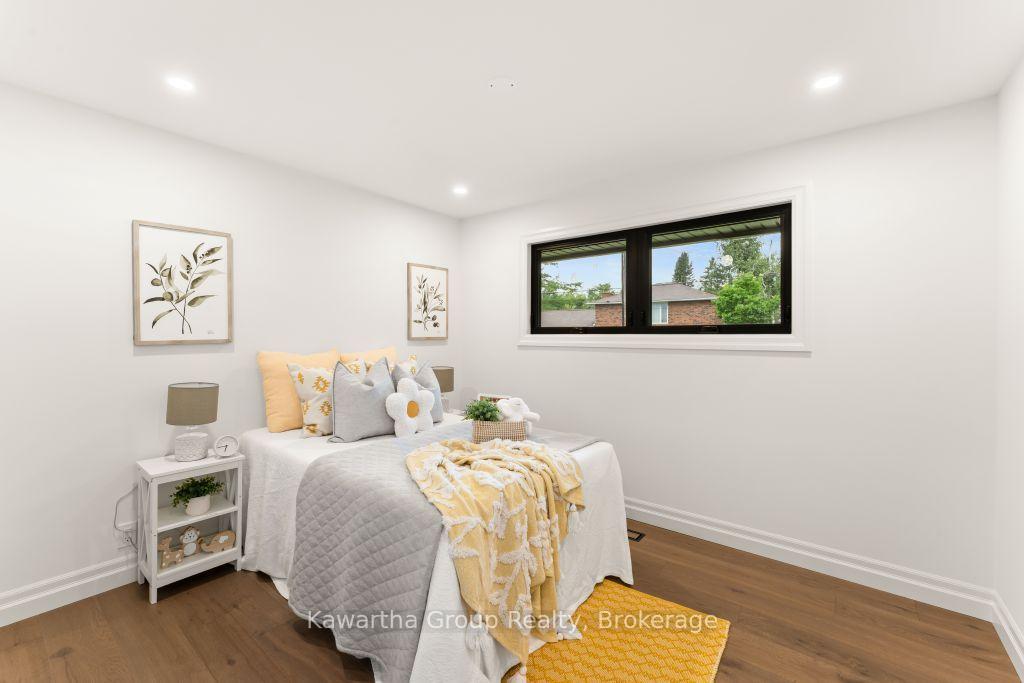 Photo 23 of 65 Grandy Road, Kawartha Lakes, Bexley — HOMEH