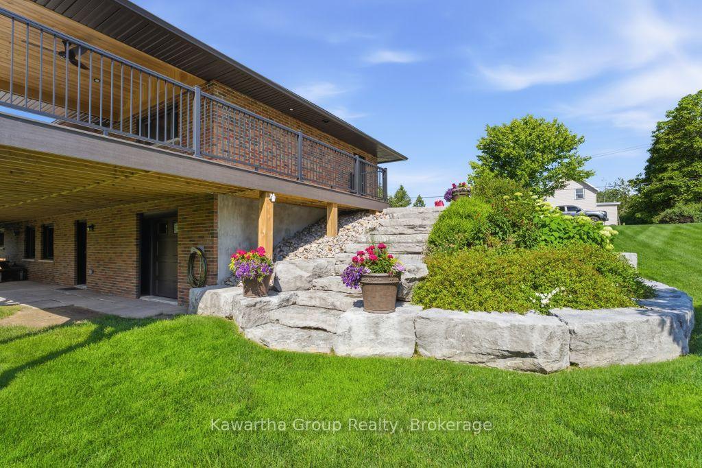 Photo 38 of 65 Grandy Road, Kawartha Lakes, Bexley — HOMEH