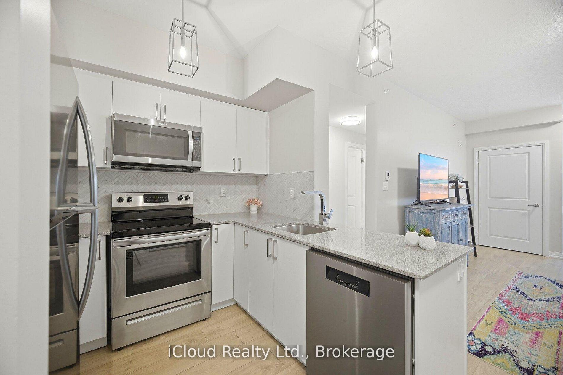 Photo 15 of Unit 208, 295 Cundles Road E, Barrie, Alliance — HOMEH