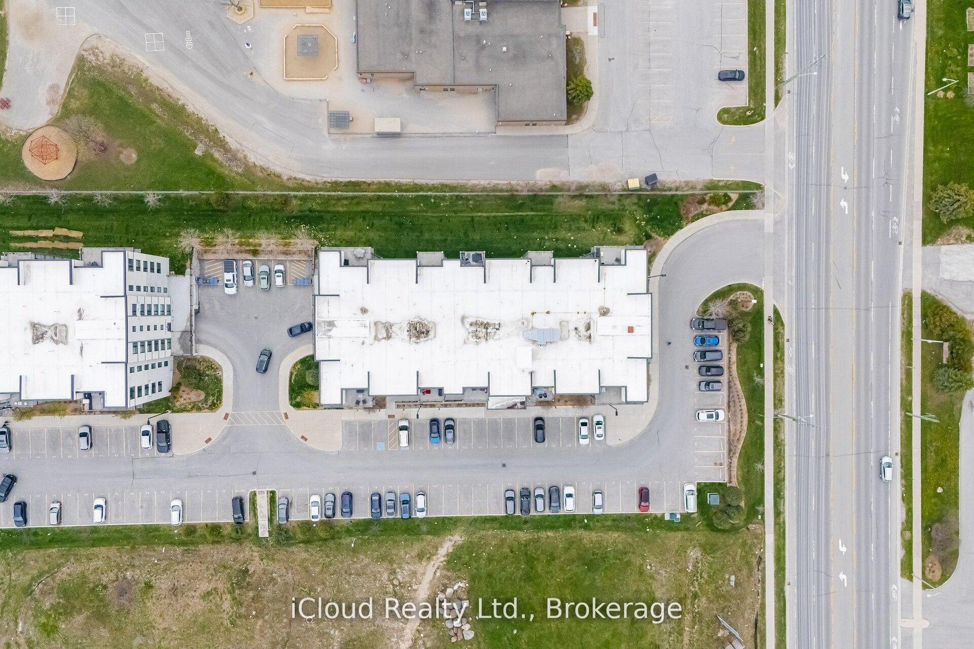 Photo 7 of Unit 208, 295 Cundles Road E, Barrie, Alliance — HOMEH