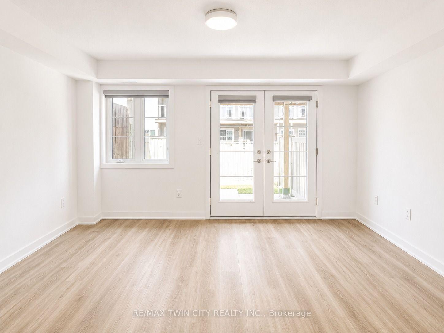 Photo 6 of Unit 32, 205 West Oak Lane S, Kitchener, Trussler — HOMEH