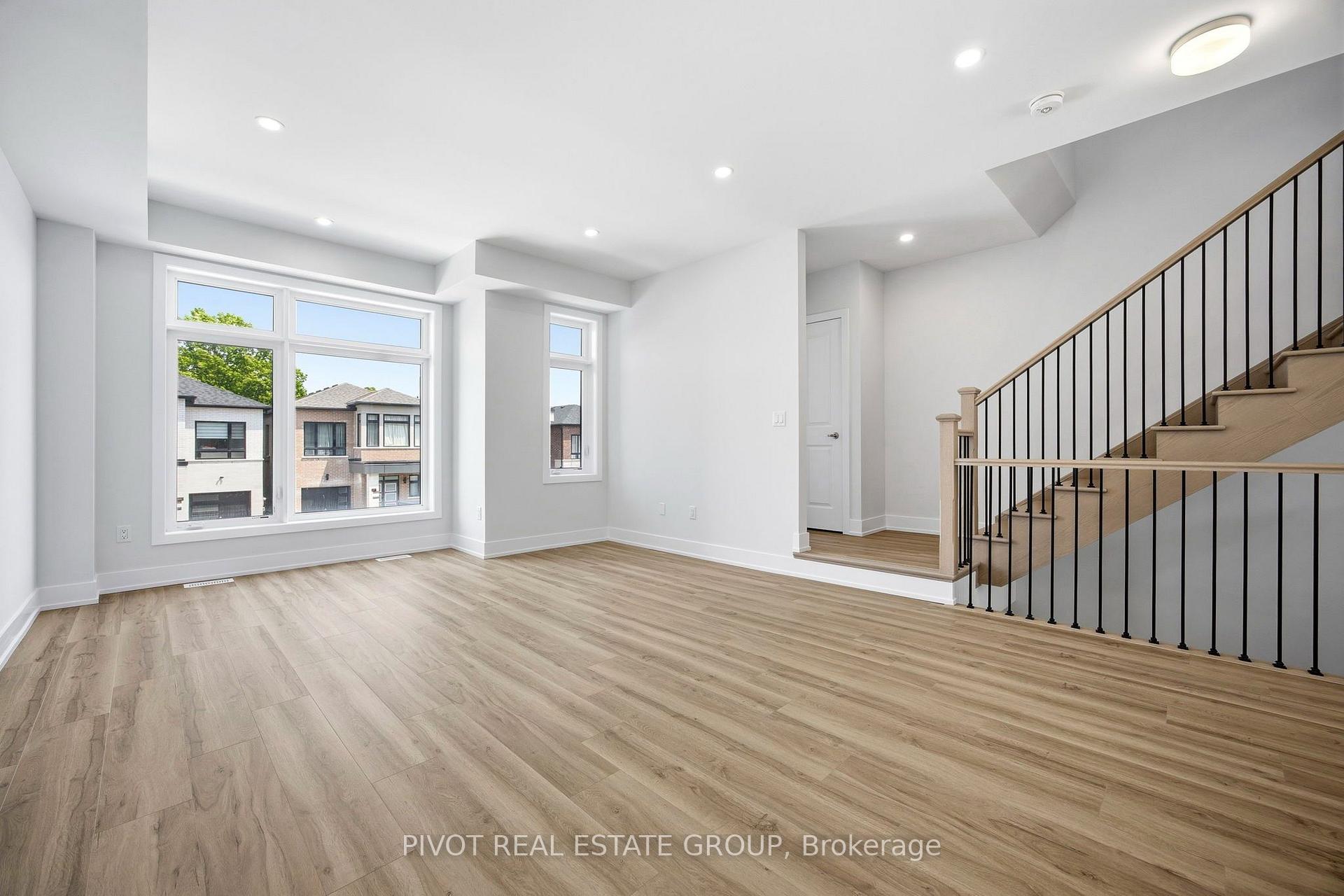 Photo 17 of 64 Danielle Moore Circle, Scarborough, Bendale — HOMEH
