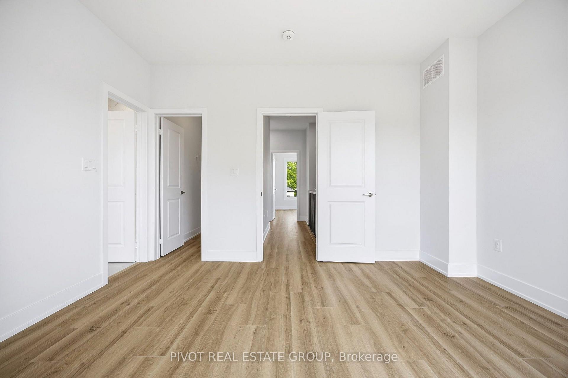Photo 23 of 64 Danielle Moore Circle, Scarborough, Bendale — HOMEH