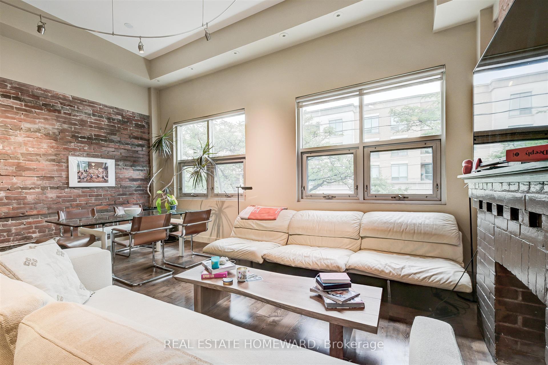 Photo 4 of Unit 205, 1842 Queen Street E, Toronto, The Beaches — HOMEH