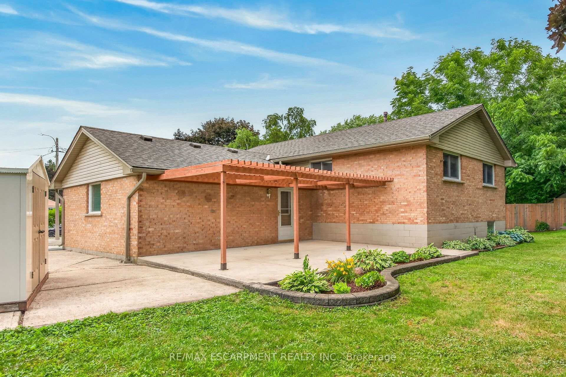 Photo 46 of 19 Burns Place, Haldimand — HOMEH