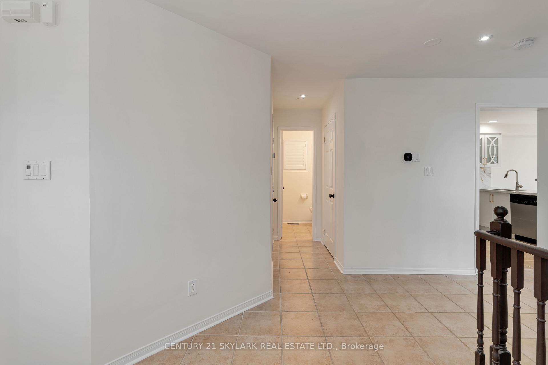 Photo 6 of 27 Clair Avenue, Whitby, Brooklin — HOMEH