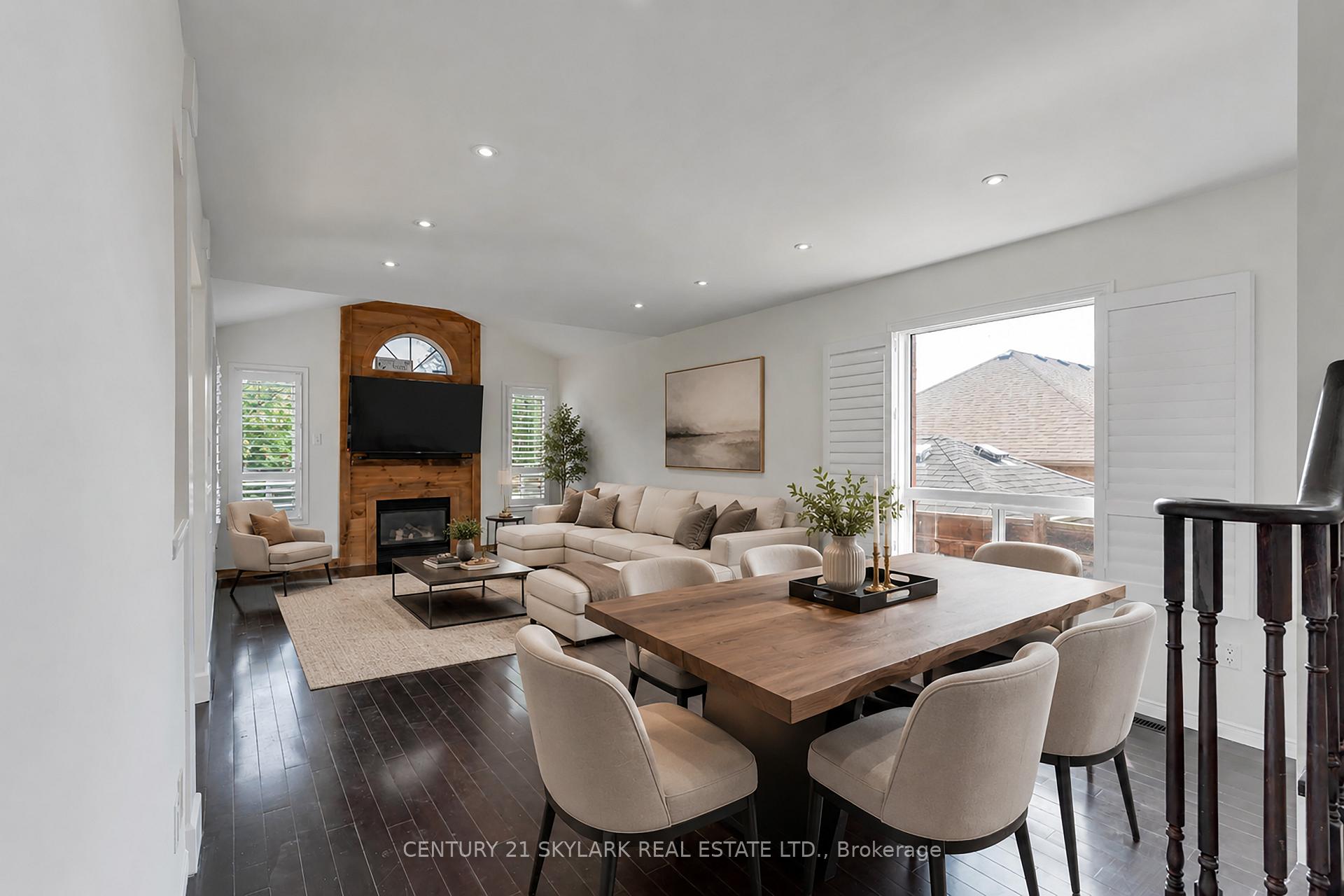 Photo 8 of 27 Clair Avenue, Whitby, Brooklin — HOMEH