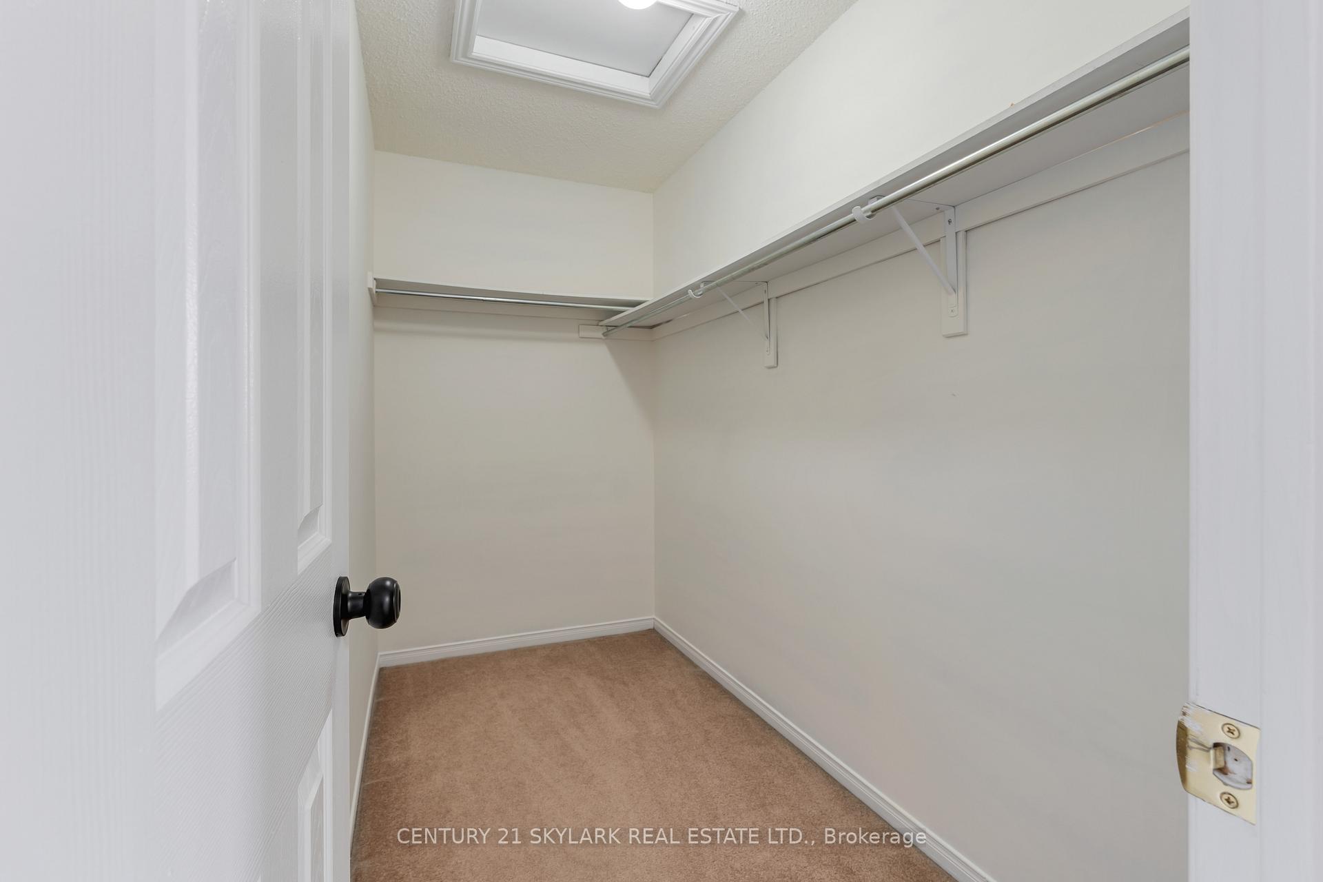 Photo 19 of 27 Clair Avenue, Whitby, Brooklin — HOMEH