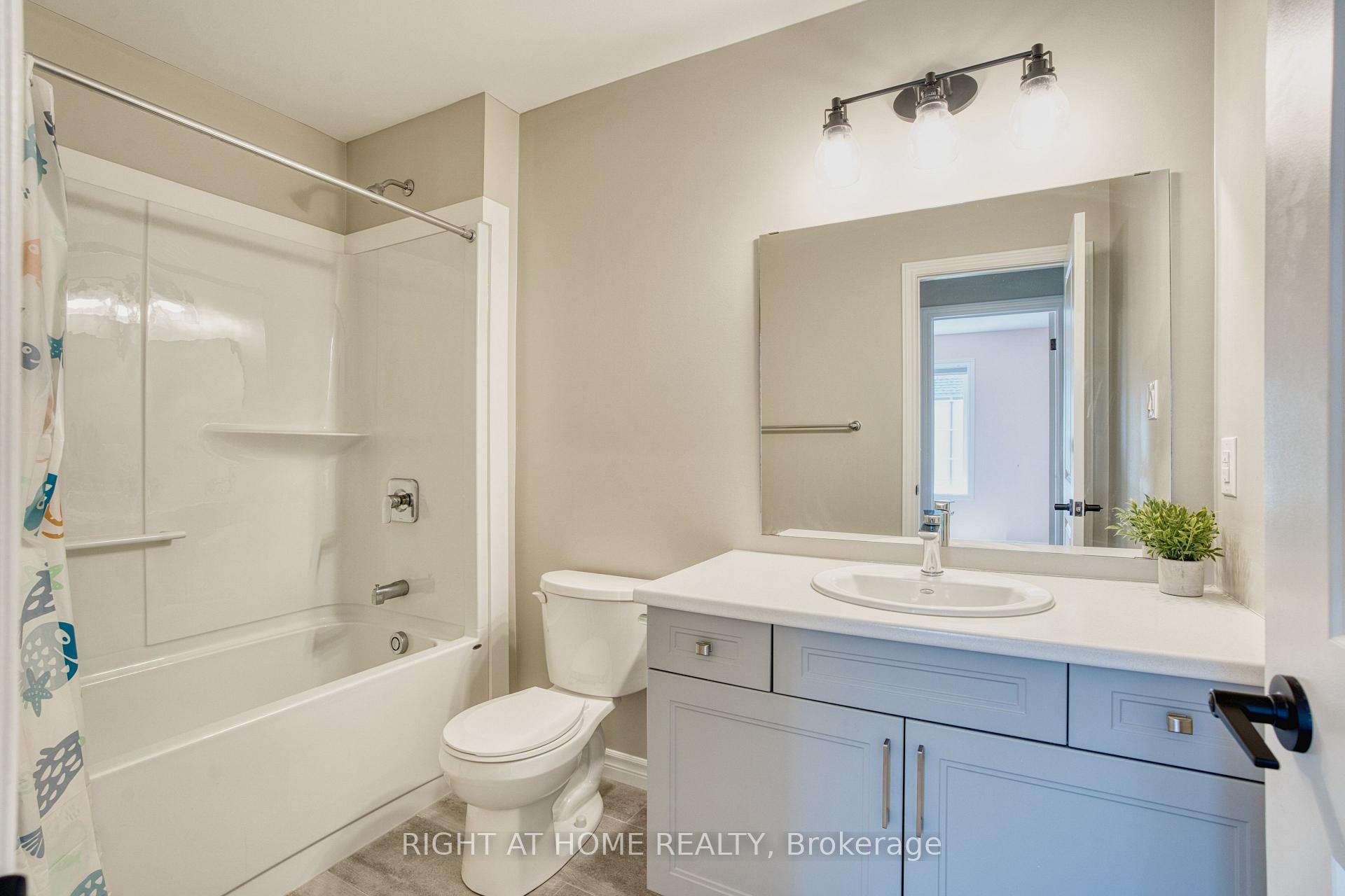 Photo 33 of 397 Callaway Road, London, North R — HOMEH