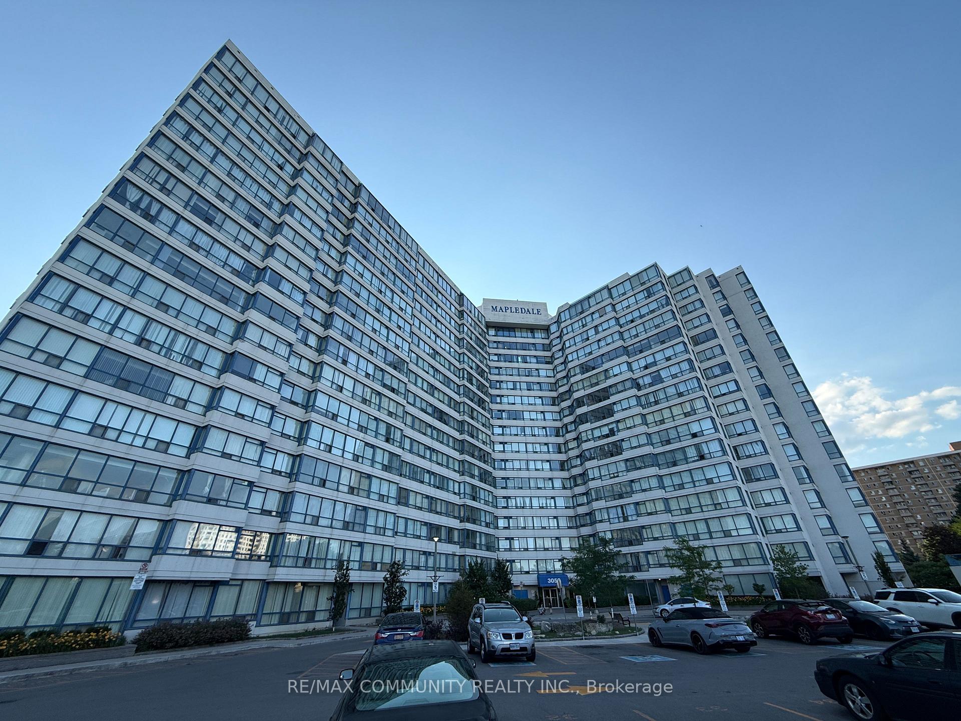 Front of Unit 1711, 3050 Ellesmere Road