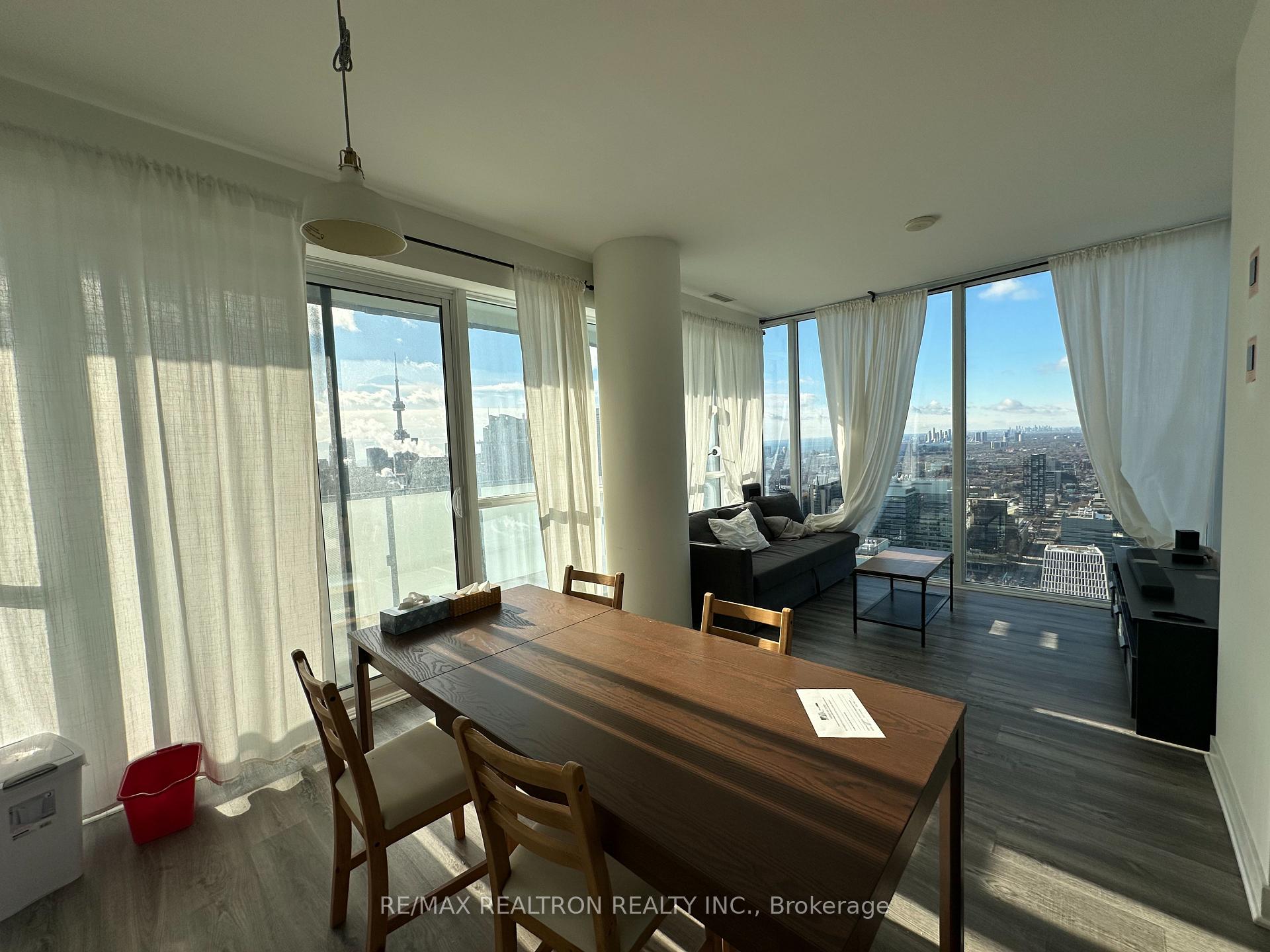 Photo 3 of Unit 4603, 15 Grenville Street, Toronto, Bay Street Corridor — HOMEH