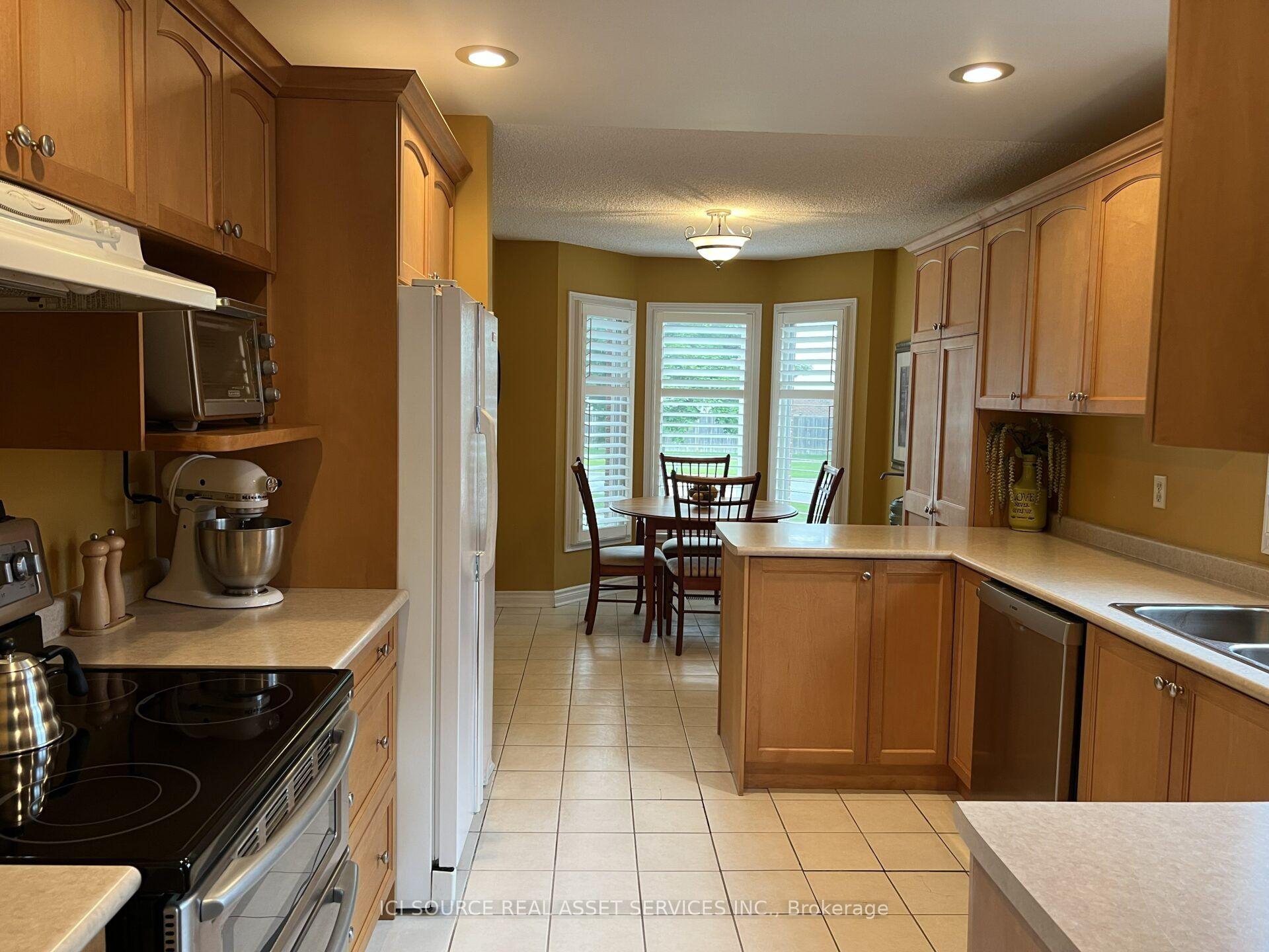 Photo 7 of 83 Boulding Avenue, Hamilton, Waterdown — HOMEH