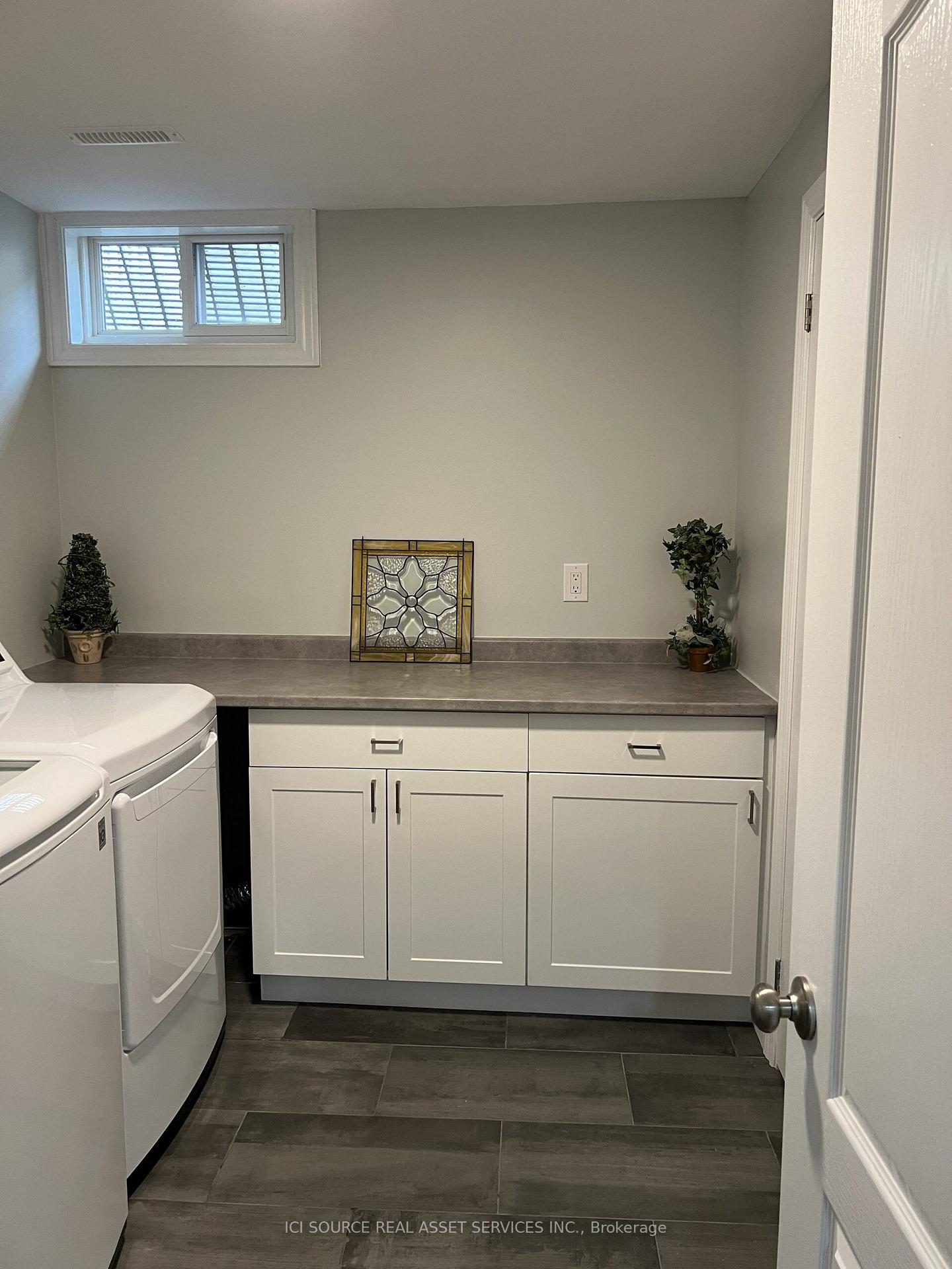 Photo 29 of 83 Boulding Avenue, Hamilton, Waterdown — HOMEH