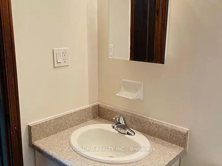 Photo 26 of Unit 2, 73 Roncesvalles Avenue, Toronto, Roncesvalles — HOMEH