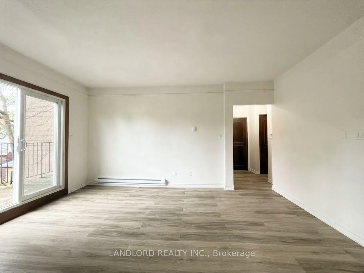 Photo 4 of Unit 2, 73 Roncesvalles Avenue, Toronto, Roncesvalles — HOMEH