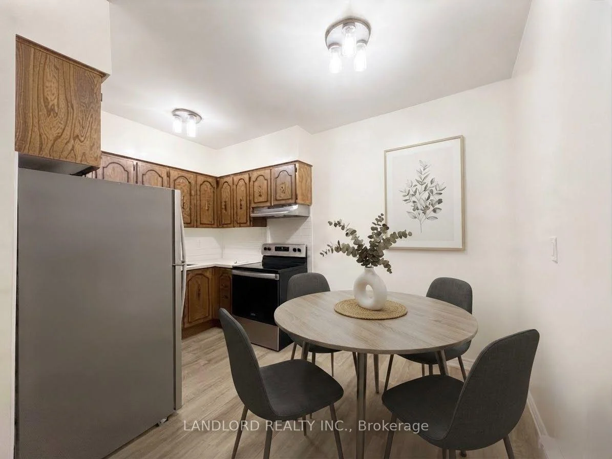 Photo 13 of Unit 2, 73 Roncesvalles Avenue, Toronto, Roncesvalles — HOMEH